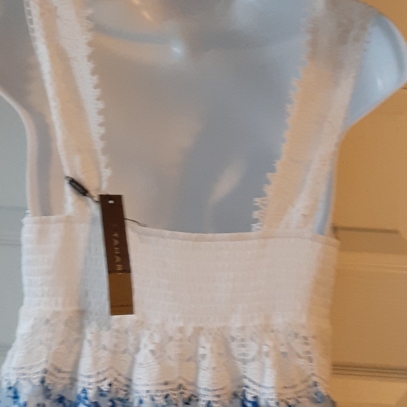 T TAHARI  BLUE & WHITE RAYA DRESS, - Picture 9 of 12